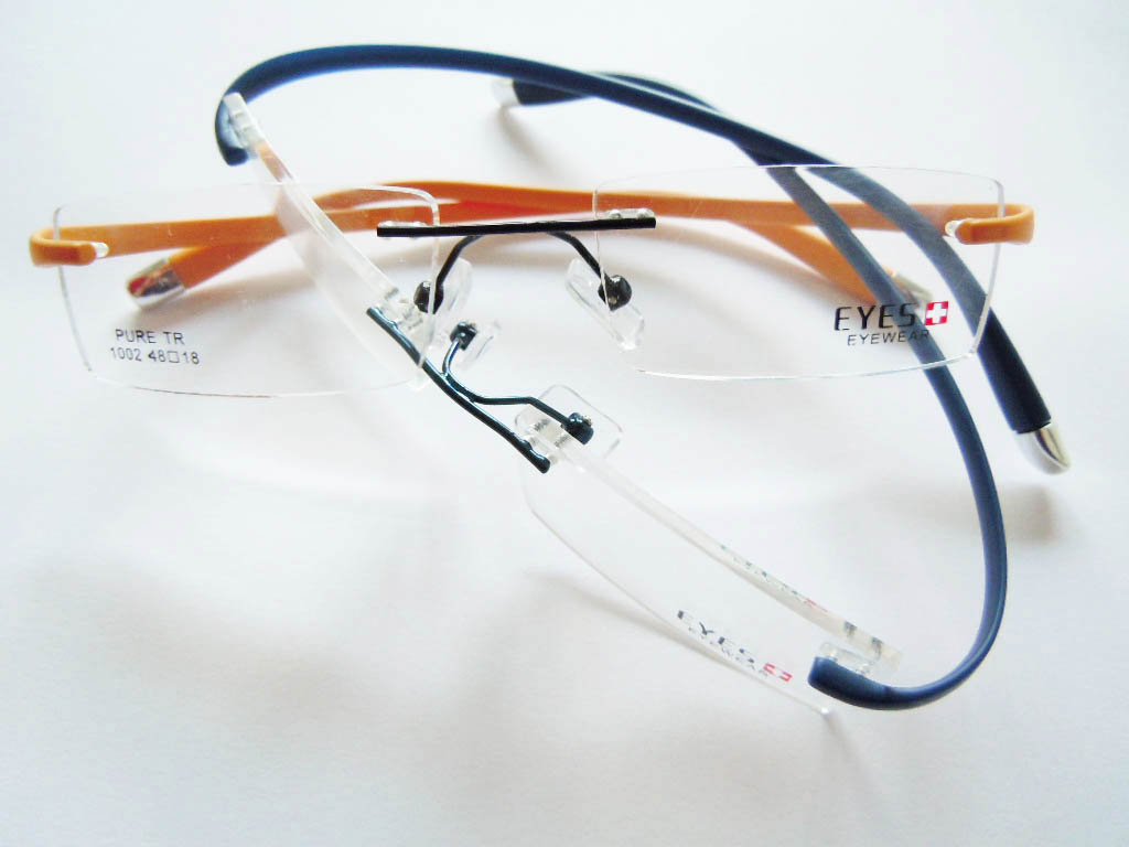 F125 Flexible Memory Eyeglass Frame 