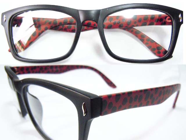 P095   Plastic Injection Eyeglass Frame