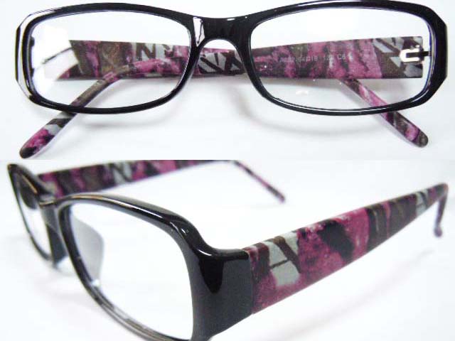 P104   Plastic Injection Eyeglass Frame