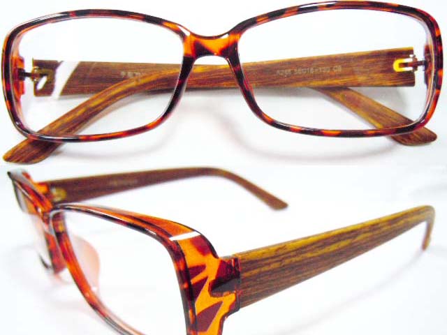 P116   Plastic Injection Eyeglass Frame