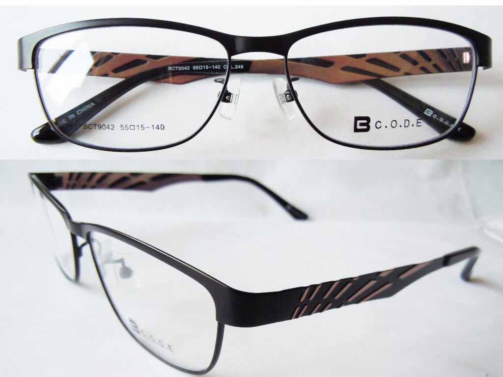 T057  Pure Titanium Eyeglass Frame