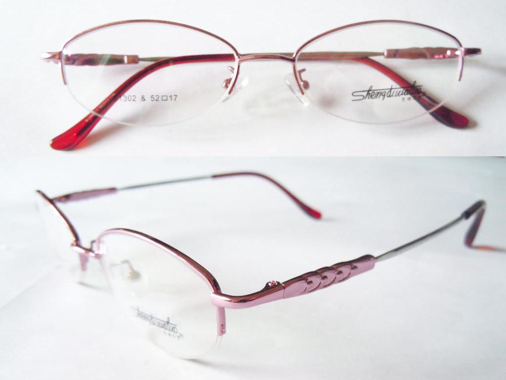 F133  Flexible Memory Eyeglass Frame