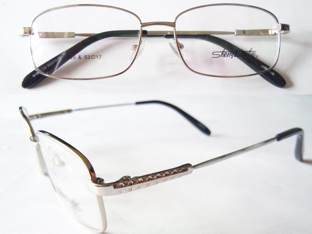 F140  Flexible Memory Eyeglass Frame