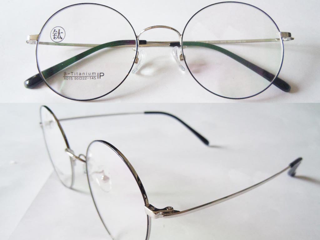 T083  Pure Titanium Eyeglass Frame