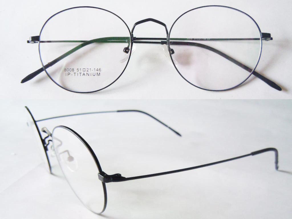 T099  Pure Titanium Eyeglass Frame