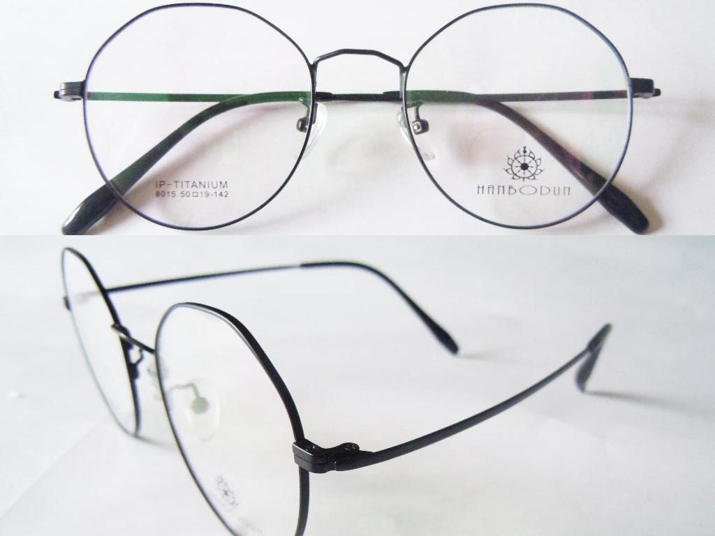 T102  Pure Titanium Eyeglass Frame